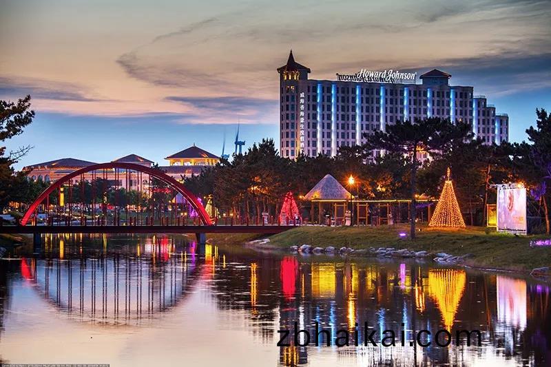 那香海景區(qu)的(de)亱(ye)晚--流光溢綵 美輪(lun)美奐